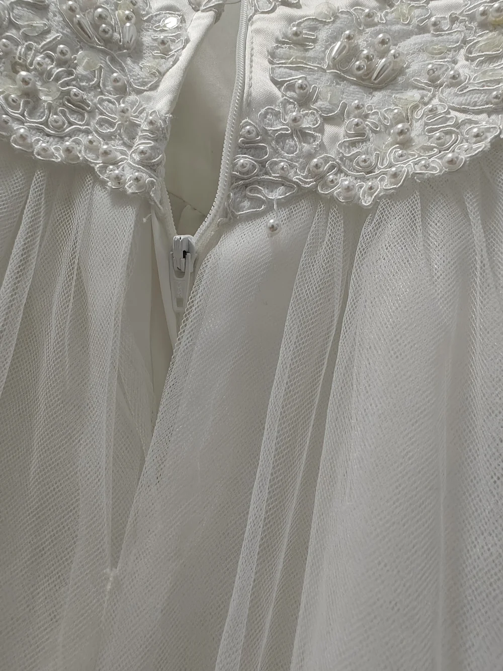 QDavid's Bridal White Floral Lace Flower Girl Dress 4 - Picture 11 of 11